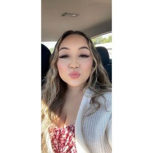 Meet your Posher, Kat